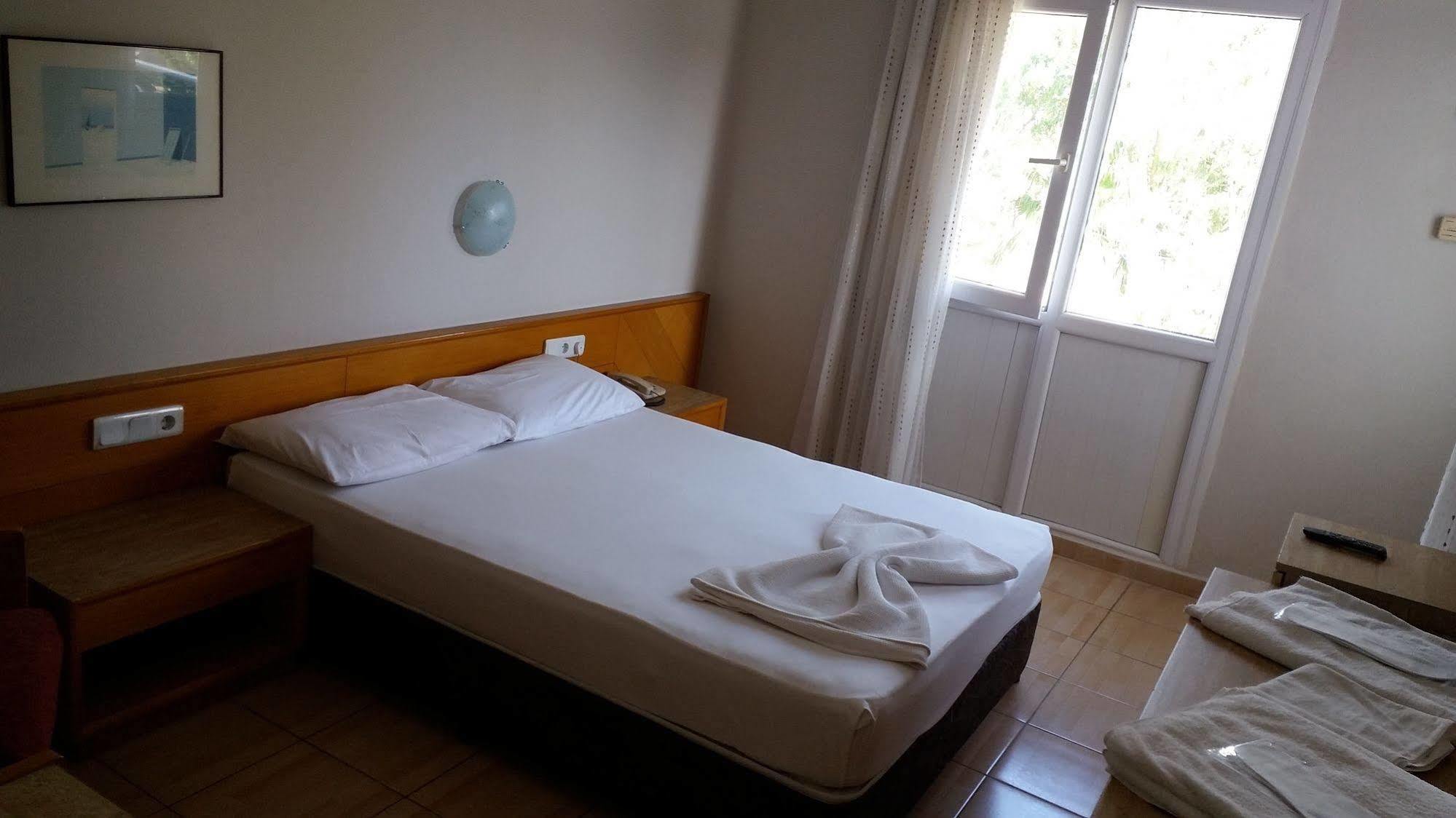 Isinda Hotel Αττάλεια Εξωτερικό φωτογραφία