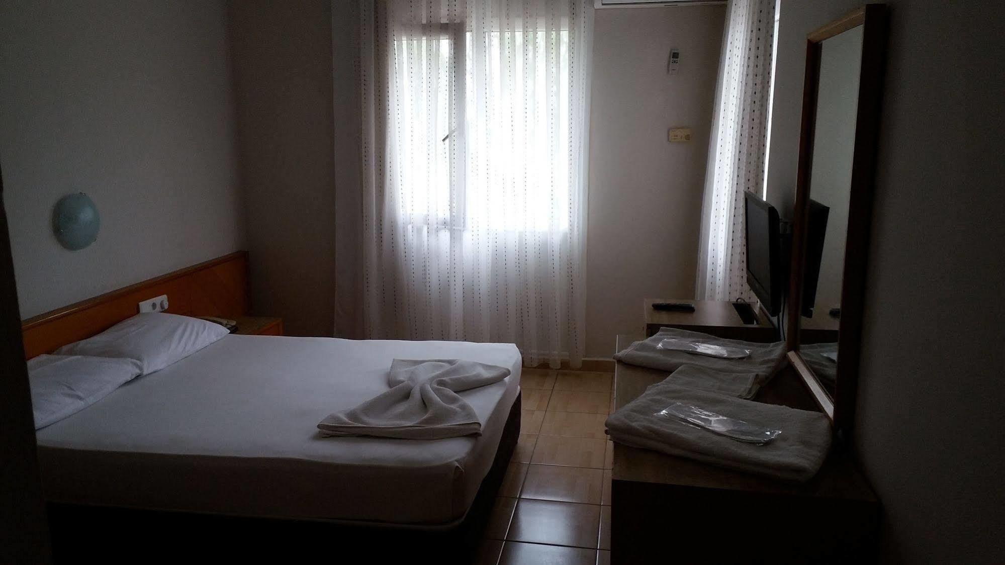 Isinda Hotel Αττάλεια Εξωτερικό φωτογραφία